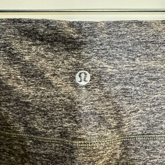 Lululemon Heathered Grey Leggings Size 8 - Picture 3 of 6